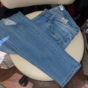 Kenzie women’s jeans size 8/29 stretchy but tight legged fit